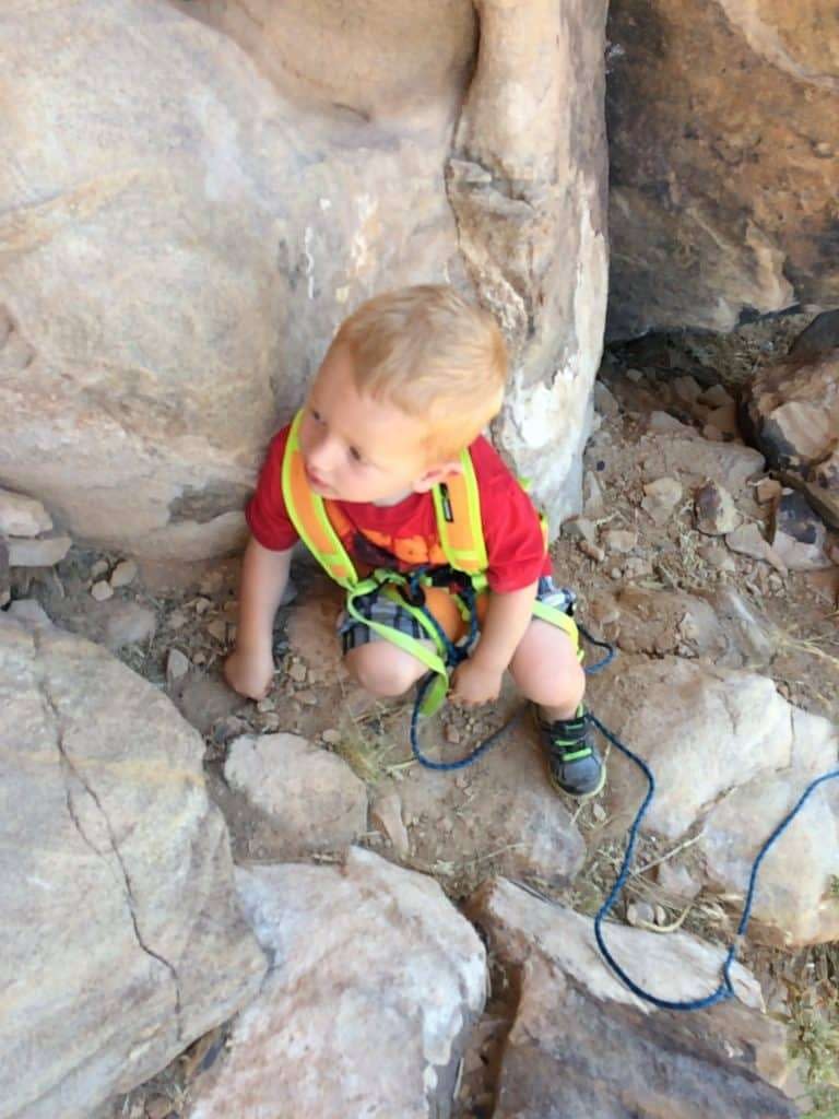 stay safe rock climbing